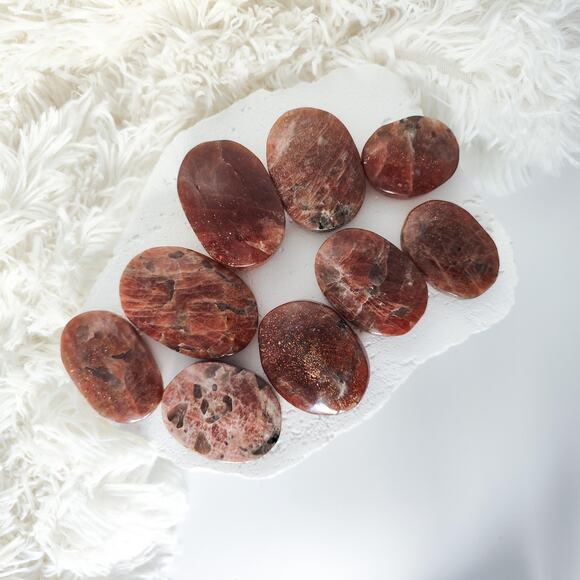 Sparkly Sunstone Palm Stone - Picture 3 of 10